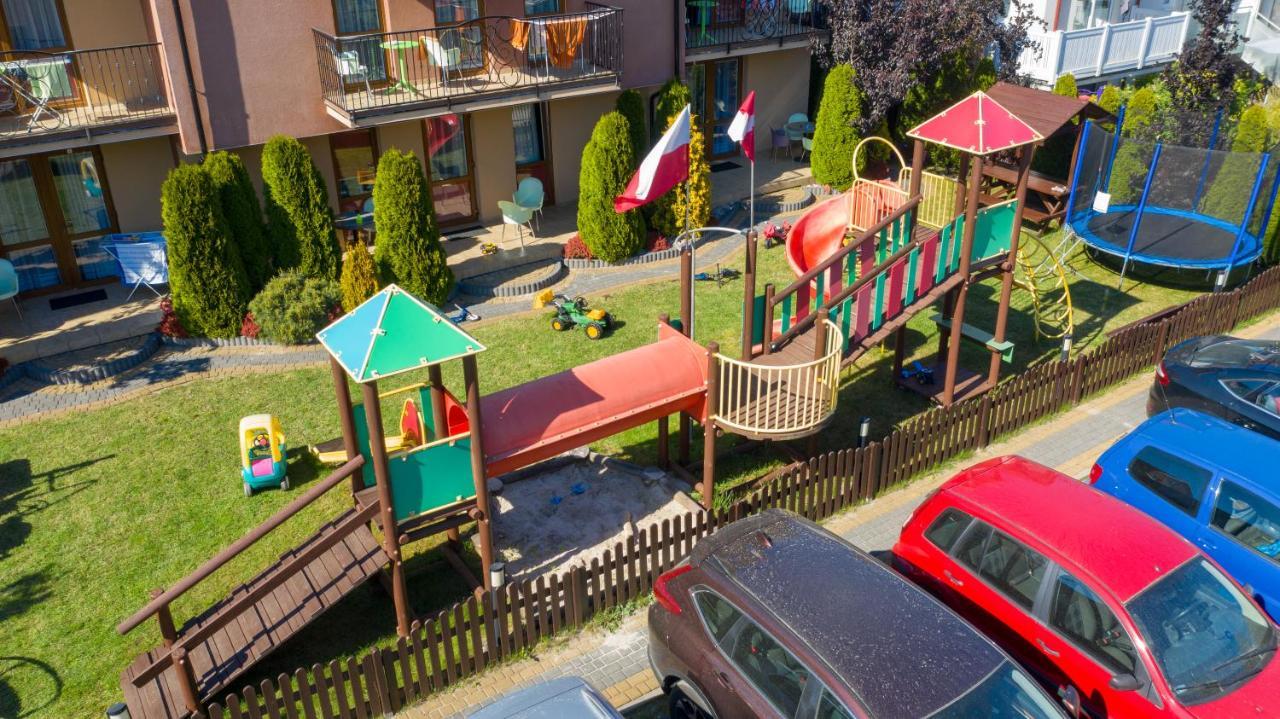 Nemo 2 Karwia Exterior foto