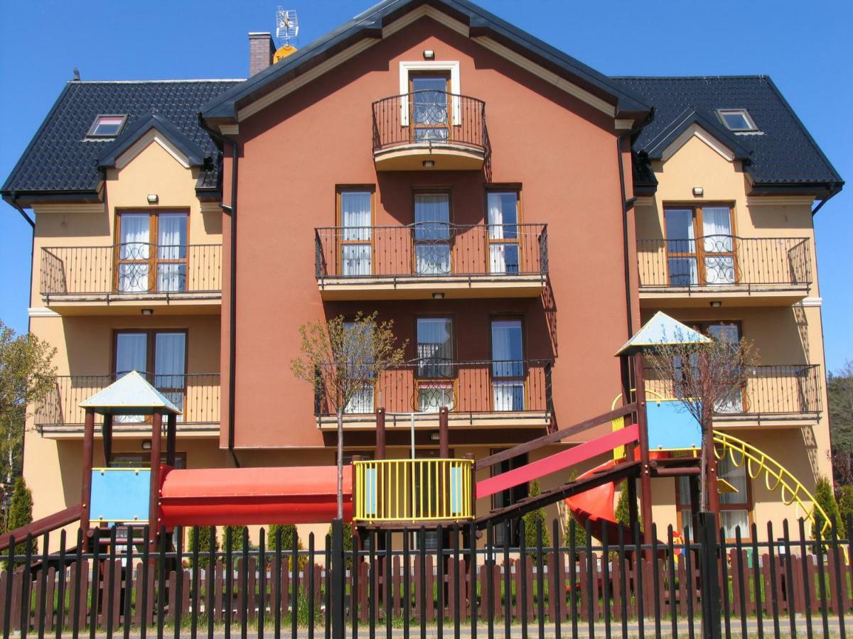 Nemo 2 Karwia Exterior foto