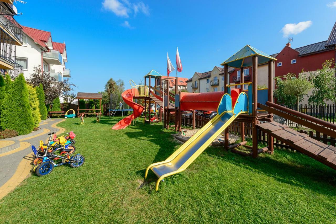 Nemo 2 Karwia Exterior foto